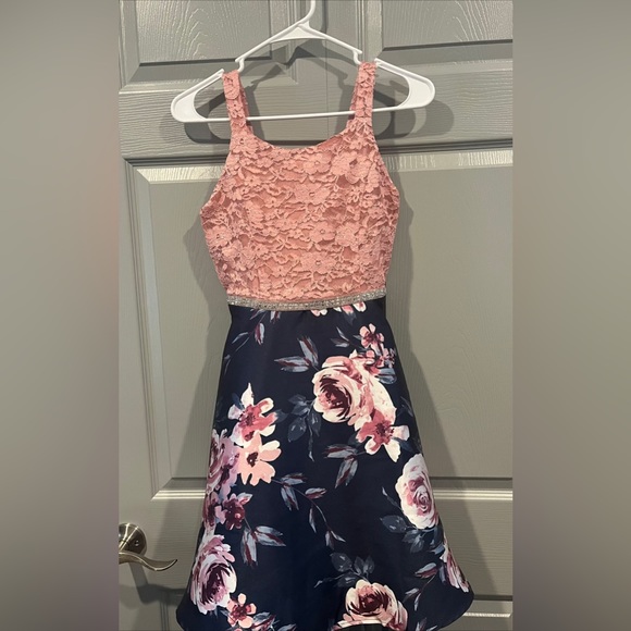 Speechless Other - Worn 1x. Like New. Girls sz 16 dress flower floral sleeveless tank sparkle.